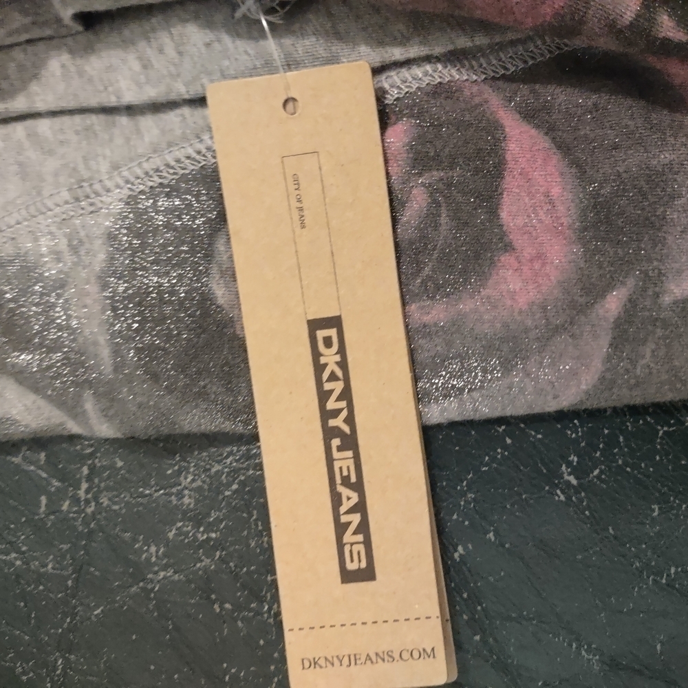 DKNY Gray Pink Graphic Relaxed Tee - Picture 4 of 5